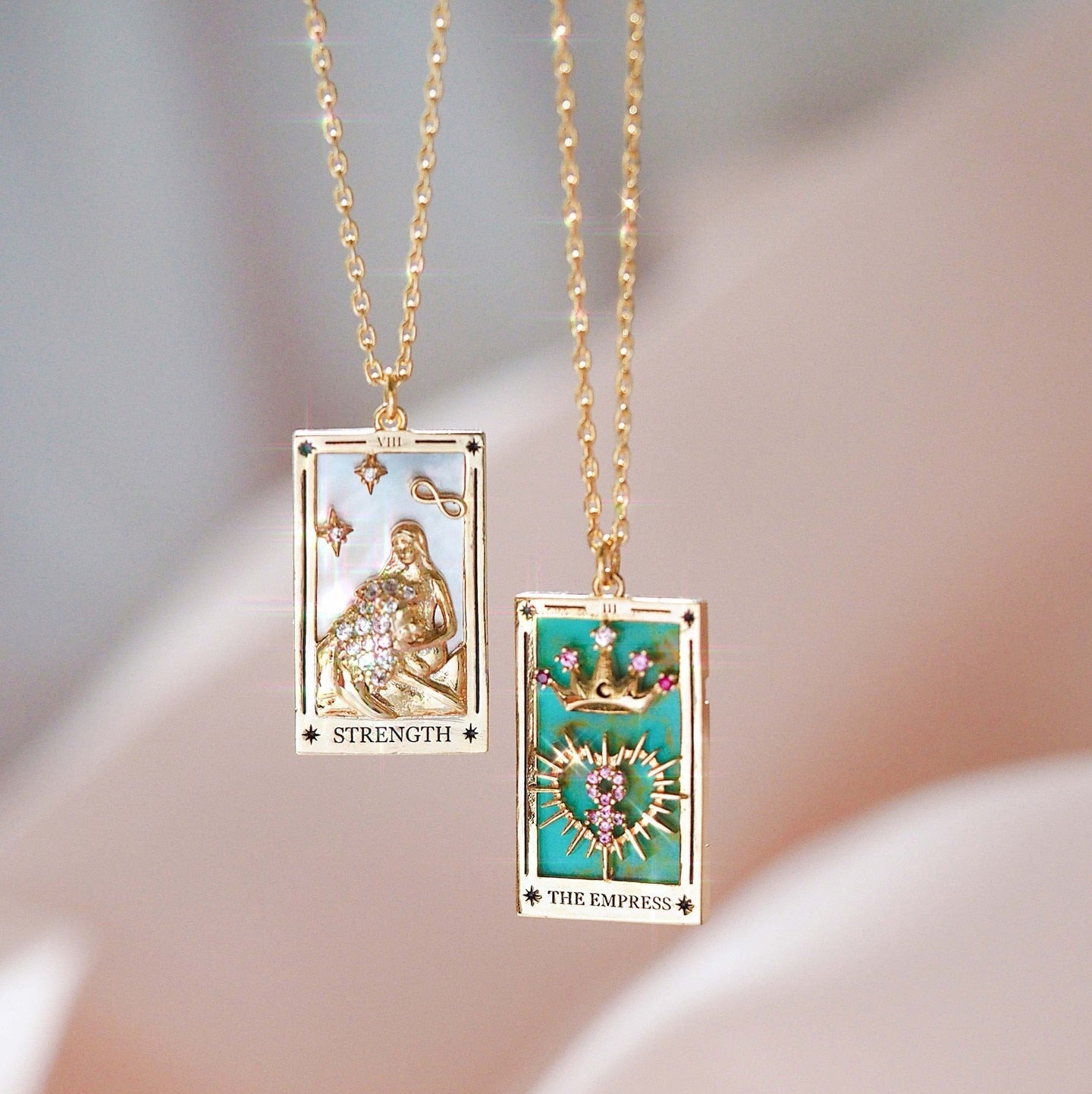 TAROT CARD NECKLACE