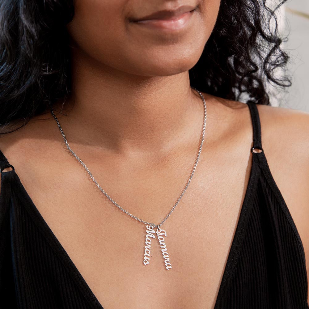 MULTI VERTICAL NAME NECKLACE