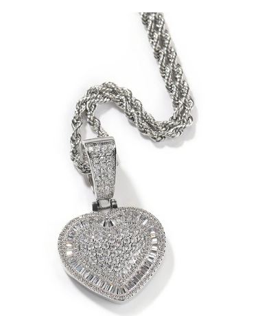 HEART PENDANT NECKLACE