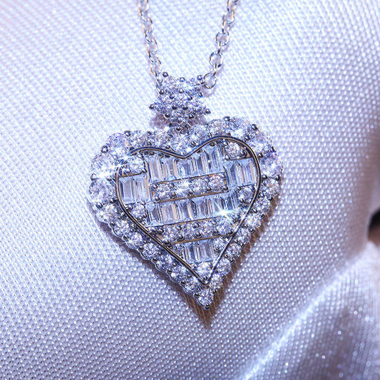 HEART NECKLACE