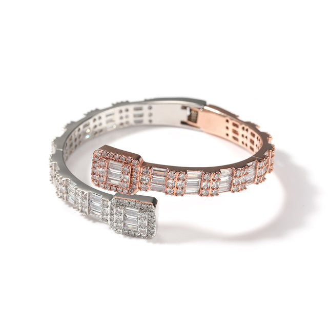 BAGUETTE CUFF BANGLE